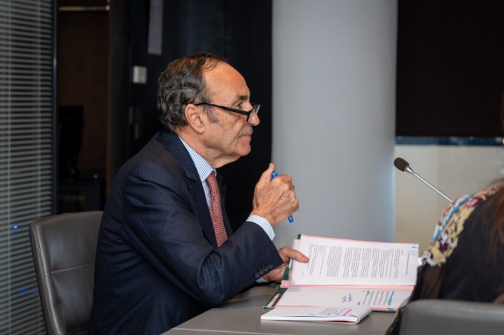 6c4e8571-033c-4577-86db-a51f08418281